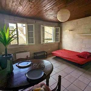  Apartment Hypercentre, Place Pie, Amphoux Charmants Ou Proche De La Gare Parkings Et Palais Des Papes France